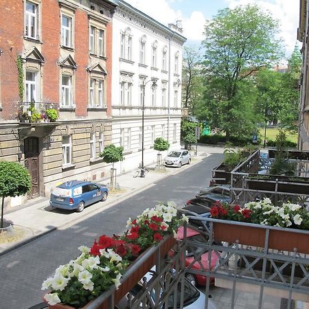 Style4Rent Sunny Old Town Apartments Cracóvia Exterior foto